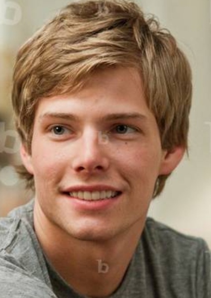 Hunter Parrish photo