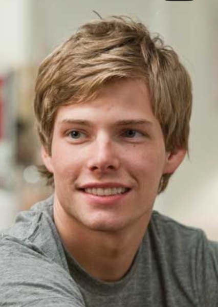 Hunter Parrish photo