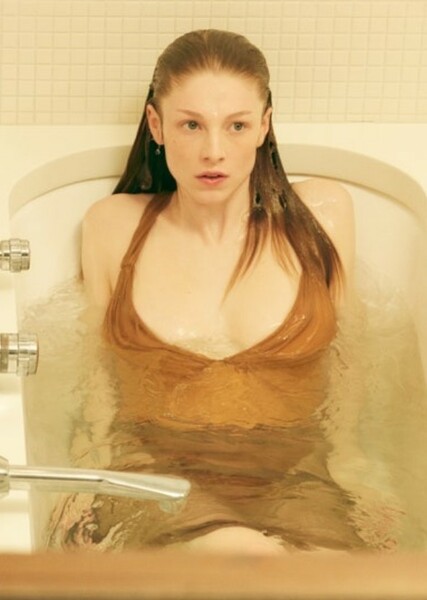 Hunter Schafer photo
