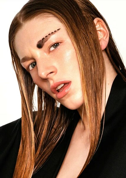 Hunter Schafer photo