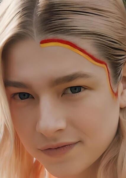 Hunter Schafer photo