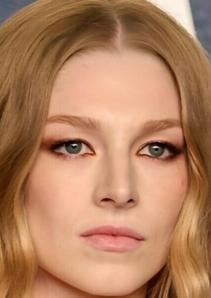 Hunter Schafer photo