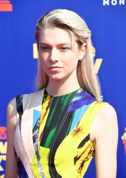 Hunter Schafer photo