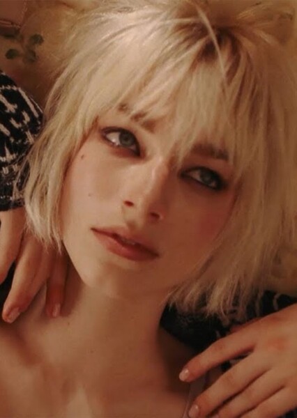Hunter Schafer photo