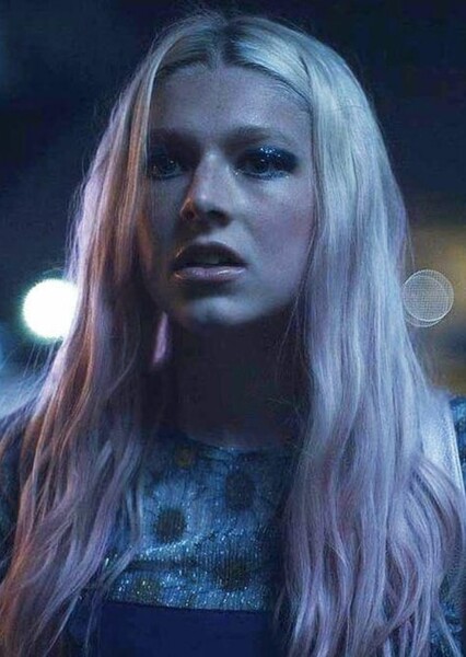 Hunter Schafer photo