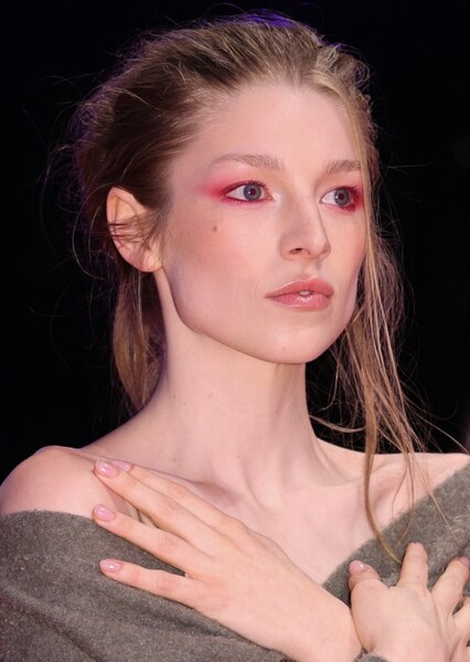 Hunter Schafer photo