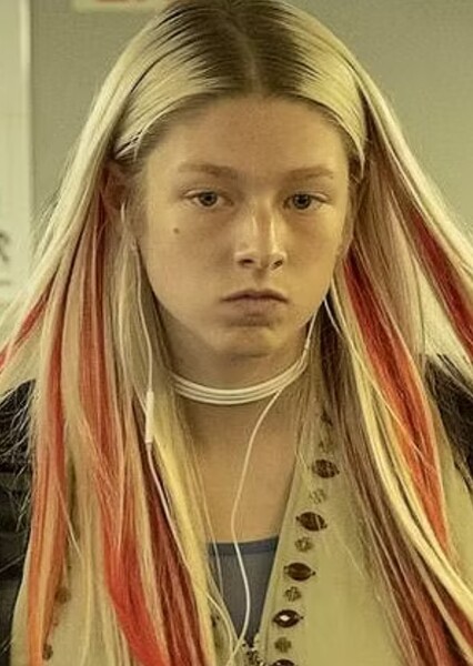 Hunter Schafer photo