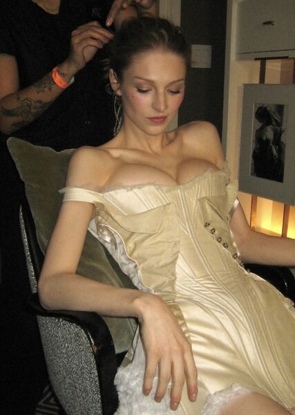 Hunter Schafer photo