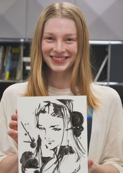 Hunter Schafer photo