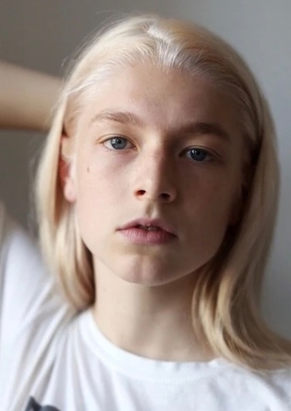 Hunter Schafer photo
