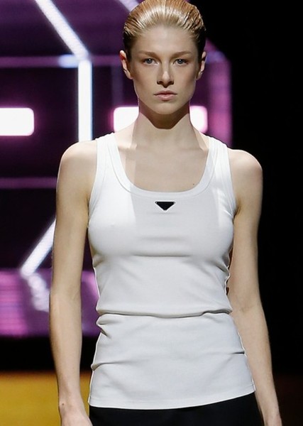 Hunter Schafer photo