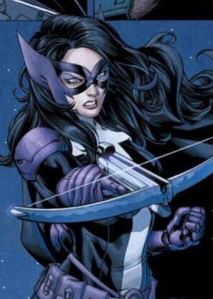 Huntress (Helena Wayne) photo