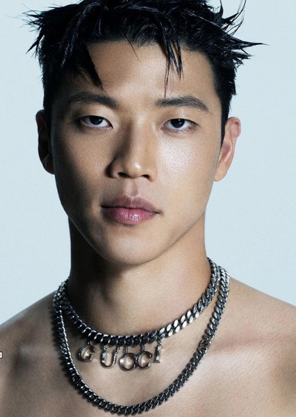 Hwang Hee-chan photo