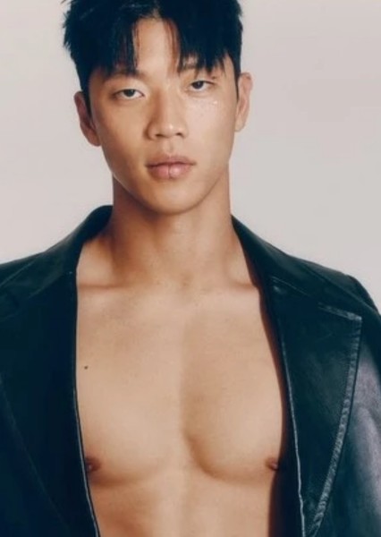 Hwang Hee-chan photo