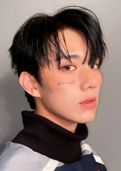 Hwang In-tak photo
