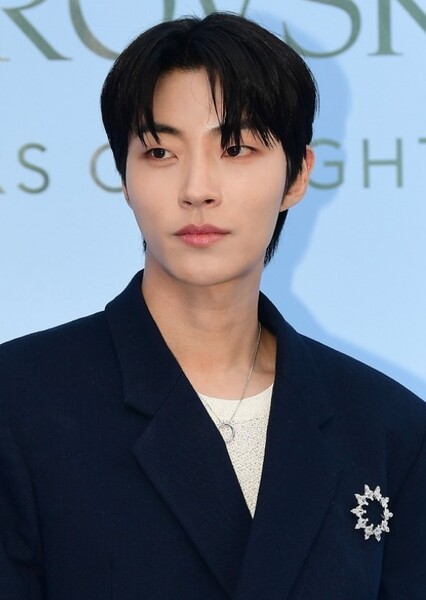 Hwang In-yeop photo