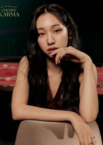Hwang Rin-Ji photo