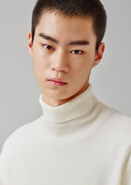 Hyeon Woo-Seok