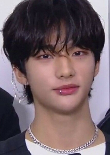 Hyunjin photo