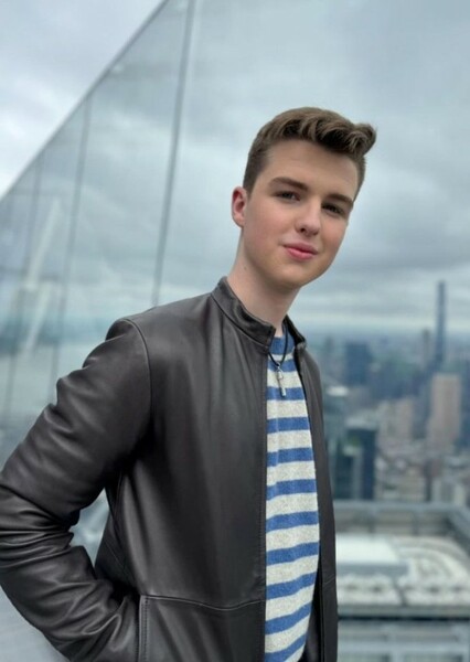 Iain Armitage photo