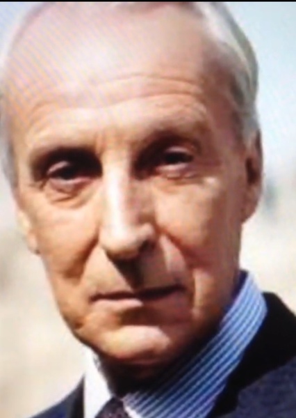 Ian Richardson photo