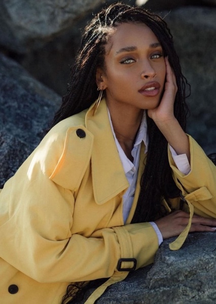 Idania Hopkin photo