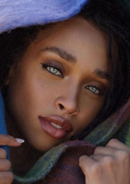 Idania Hopkin photo