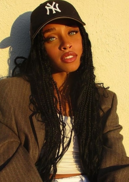 Idania Hopkin photo