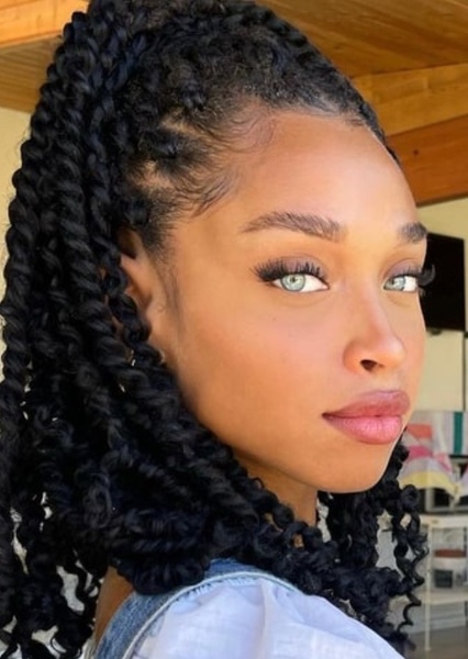 Idania Hopkin photo
