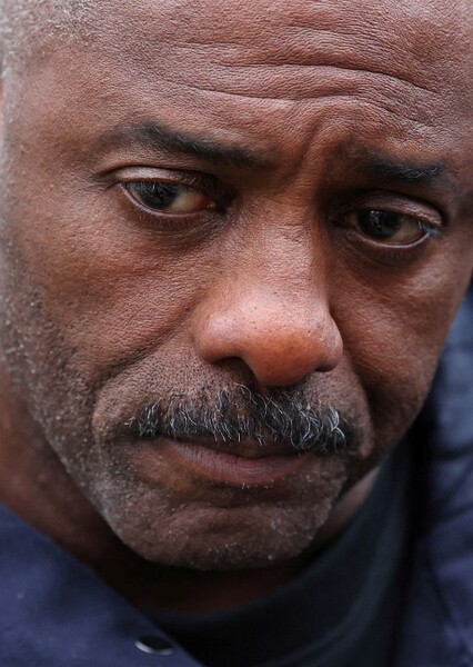 Idris Elba photo
