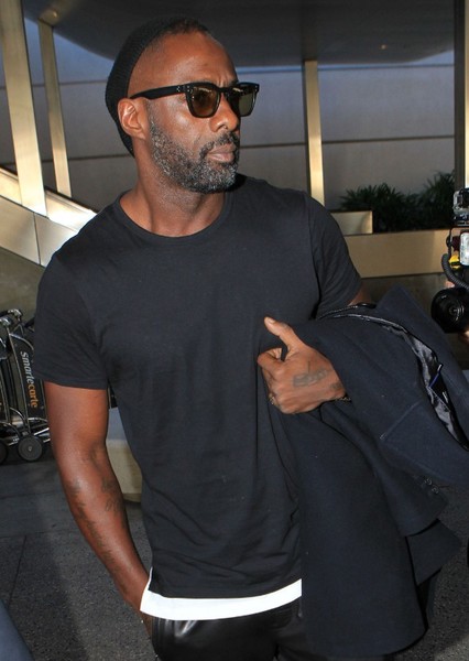 Idris Elba photo