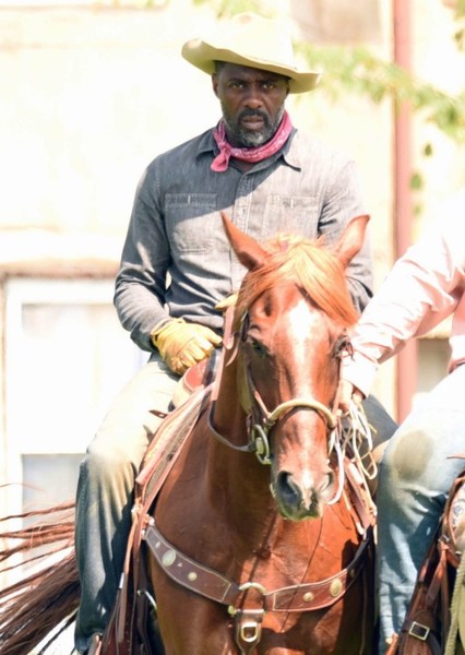 Idris Elba photo