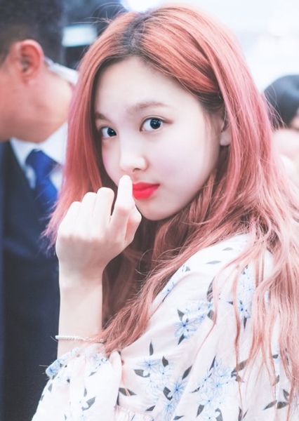NAYEON photo