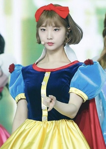 YeoJin photo