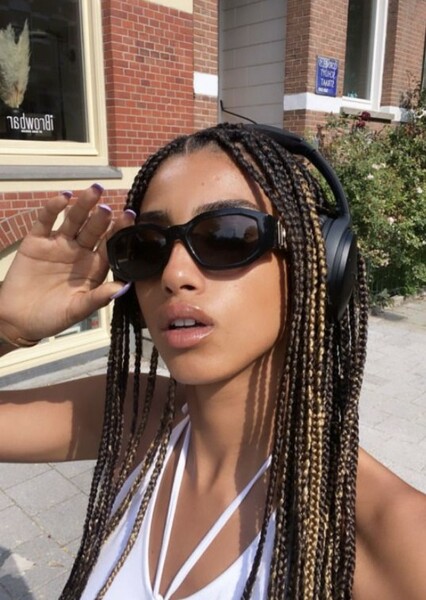Imaan Hammam photo