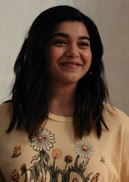 Iman Vellani photo