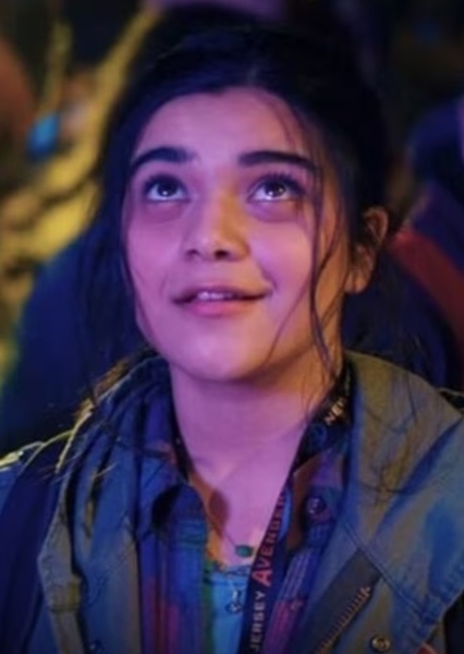 Iman Vellani photo