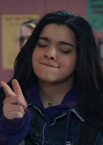 Iman Vellani photo