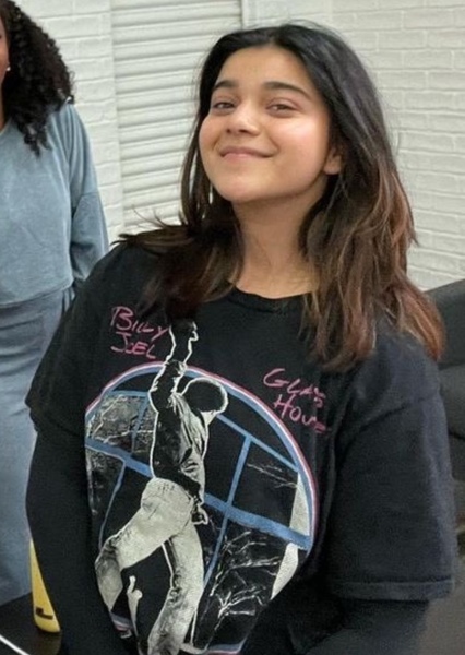Iman Vellani photo