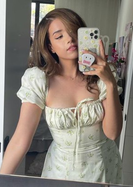 Imane "Pokimane" Anys photo