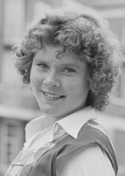 Imelda Staunton photo