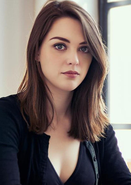 Imogen Dyer photo