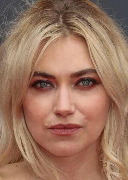 Imogen Poots photo