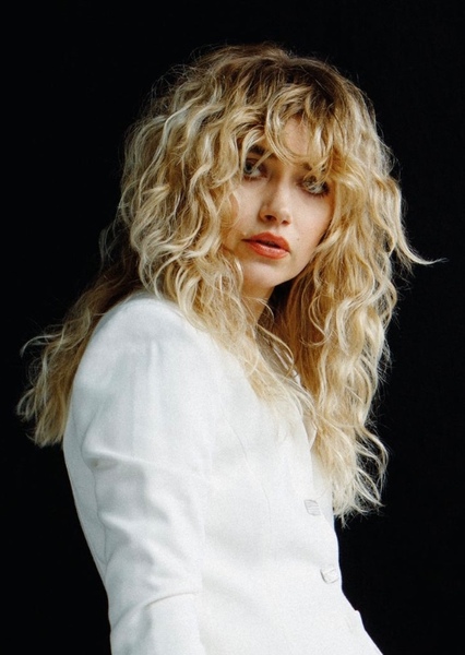 Imogen Poots photo