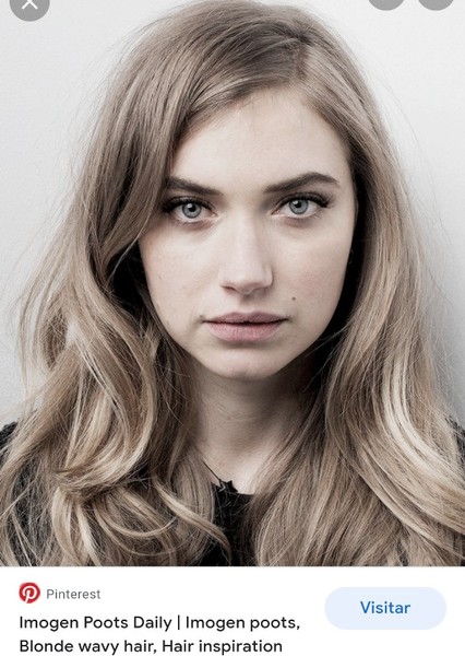 Imogen Poots photo