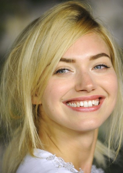 Imogen Poots photo