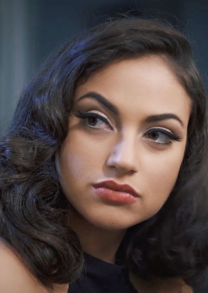 Inanna Sarkis photo