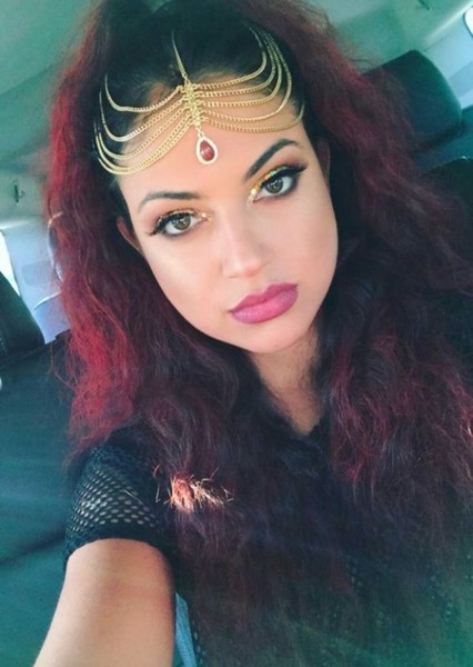 Inanna Sarkis photo