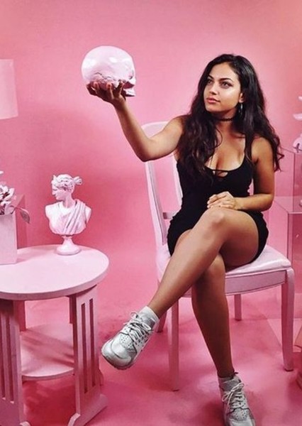 Inanna Sarkis photo