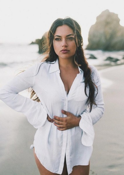 Inanna Sarkis photo